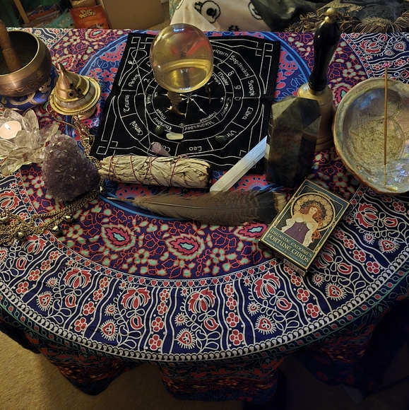 I am aware that I am a rare breed of woman. - Picture 2 of 9